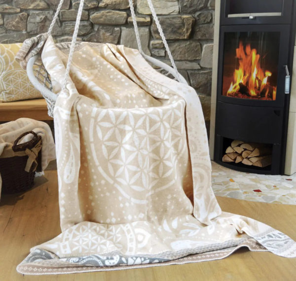 Spirit of OM, Flauschige Plaid-Decke, nature/beige 1